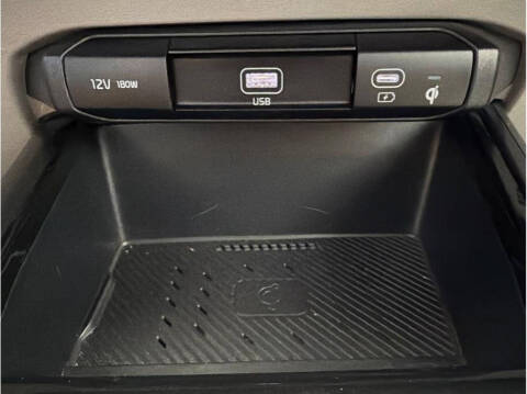 2023 Kia Niro EV Wind