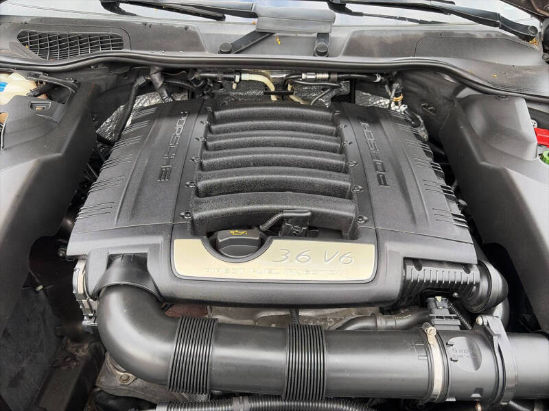 2014 Porsche Cayenne Platinum