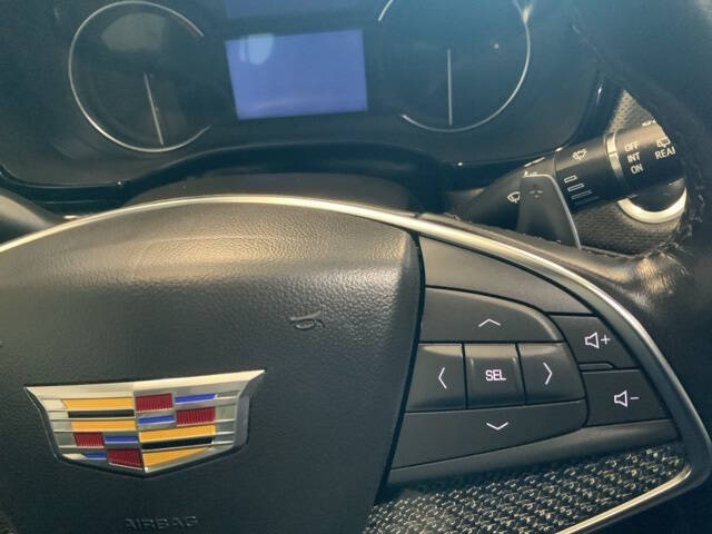 2024 Cadillac XT5 Sport