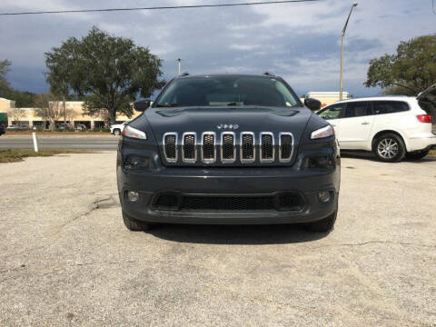 2018 Jeep Cherokee Latitude Plus