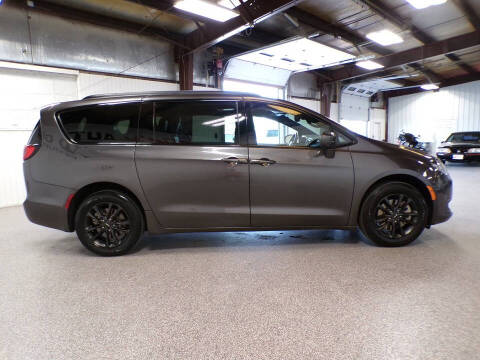 2020 Chrysler Pacifica Launch Edition