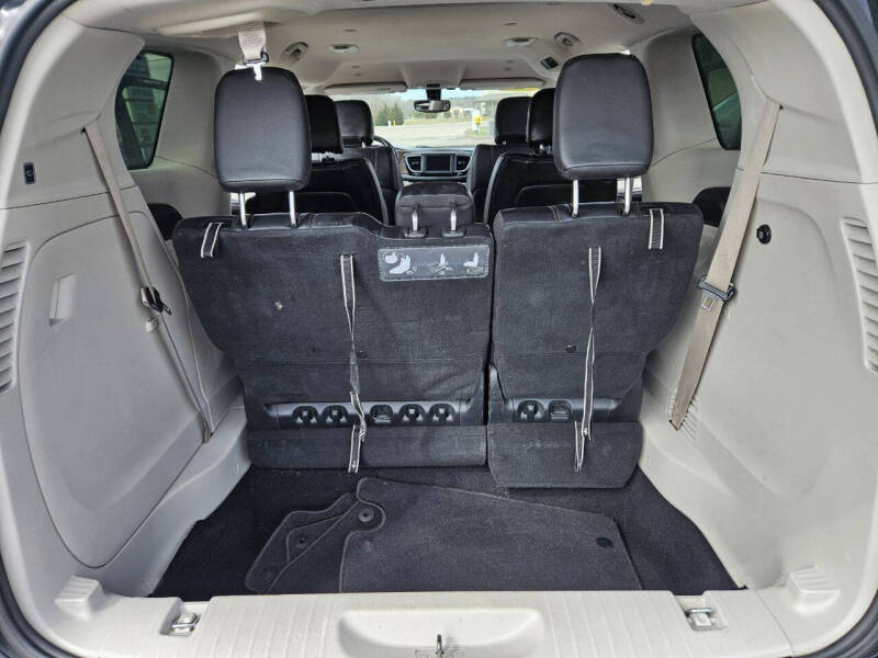 2019 Chrysler Pacifica Touring L