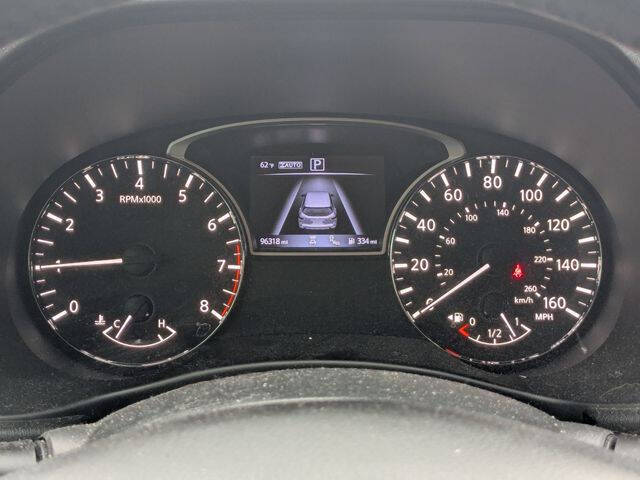 2017 Nissan Pathfinder Platinum