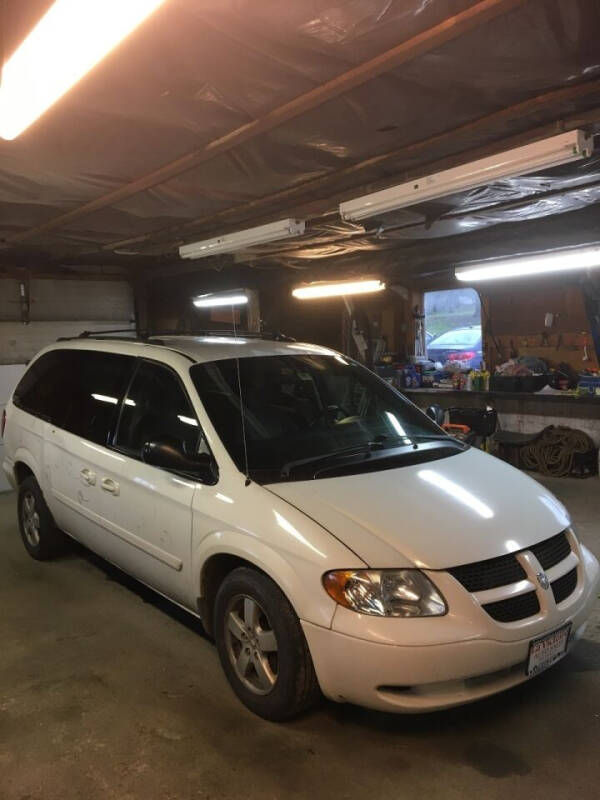 2005 Dodge Grand Caravan for sale at Lavictoire Auto Sales in West Rutland VT