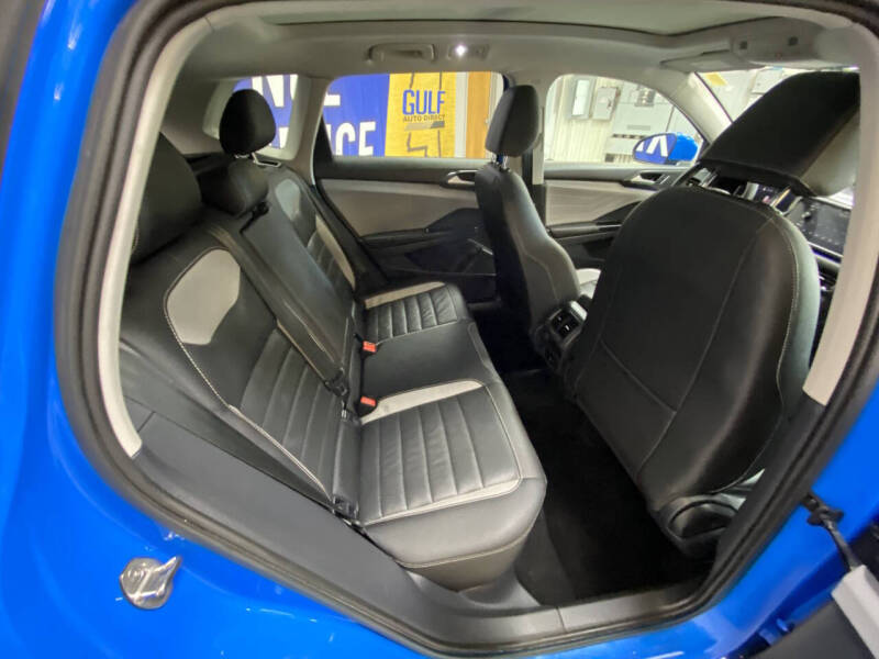 2024 Volkswagen Taos SEL 4Motion