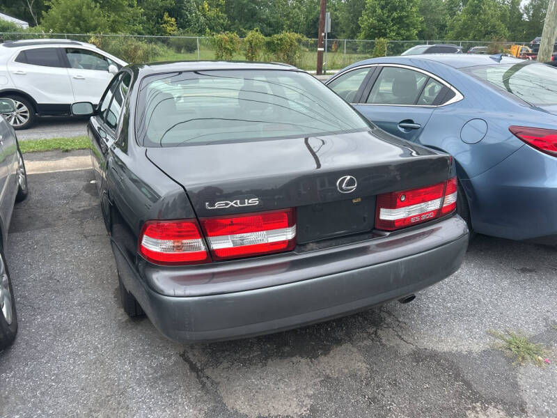 2001 Lexus ES 300