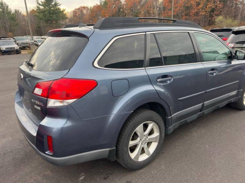 2013 Subaru Outback 2.5i Limited