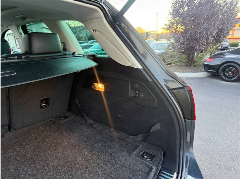 2015 Volkswagen Touareg TDI Lux