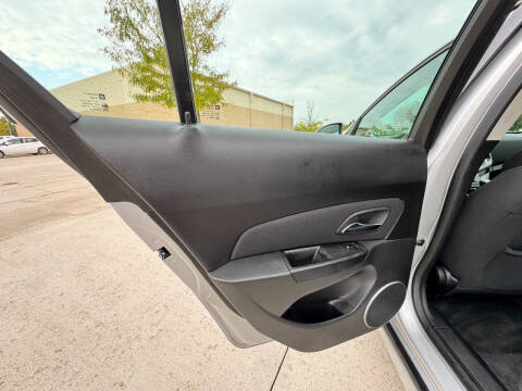 2011 Chevrolet Cruze LT