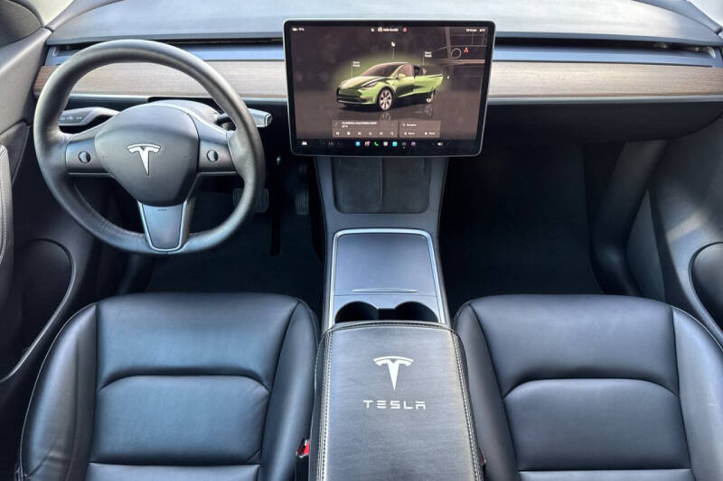 2022 Tesla Model Y Long Range