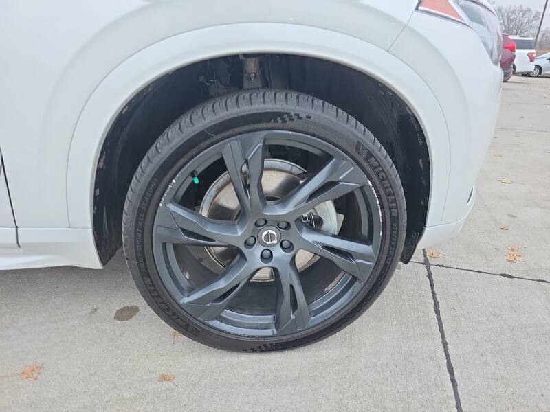 2020 Volvo XC90 T5 Momentum