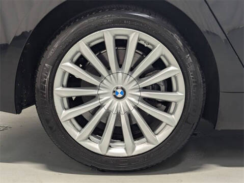 2022 BMW 7 Series 740i