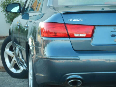 2010 Hyundai Sonata for sale at Moto Zone Inc in Melrose Park IL