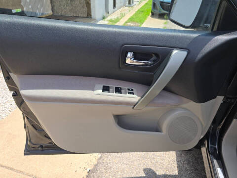 2011 Nissan Rogue SV