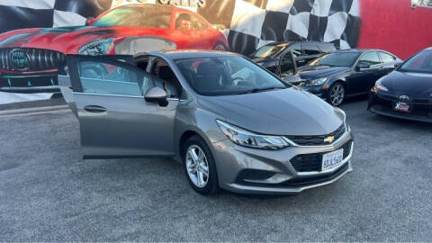2018 Chevrolet Cruze LT Auto