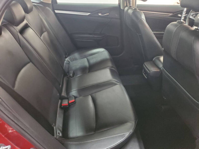 2019 Honda Civic Touring