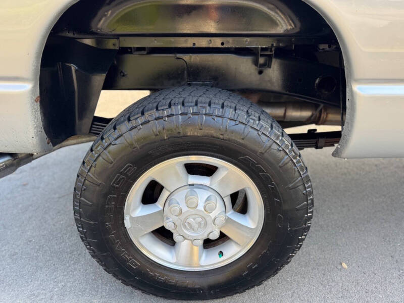 2004 Dodge Ram 2500 SLT