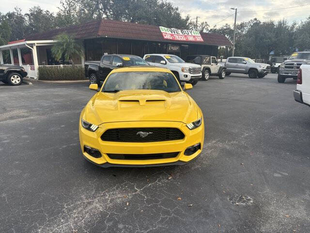 2015 Ford Mustang V6