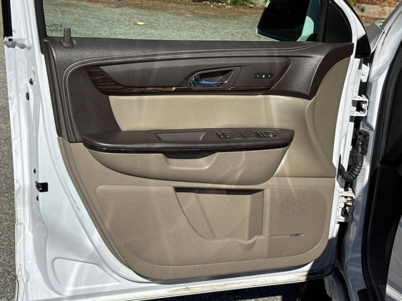 2016 GMC Acadia Denali