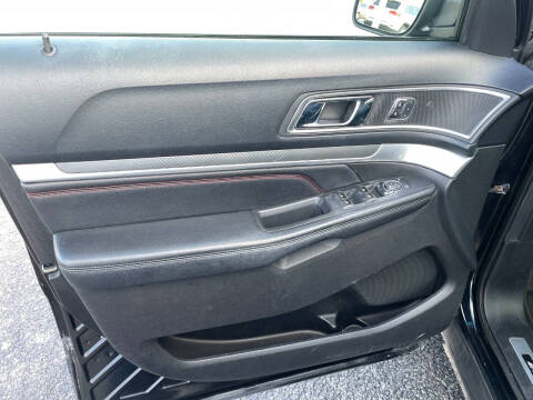 2016 Ford Explorer Sport