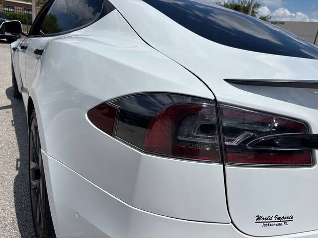 2022 Tesla Model S 13