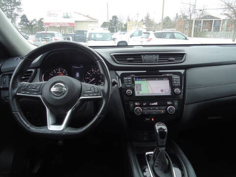 2017 Nissan Rogue SL