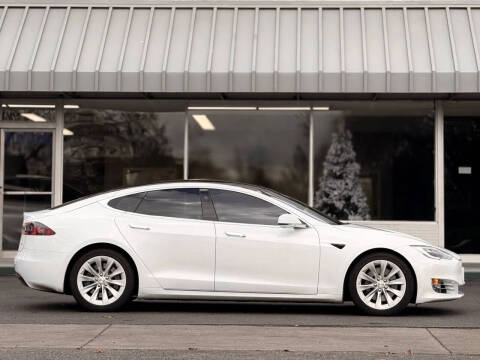 2017 Tesla Model S
