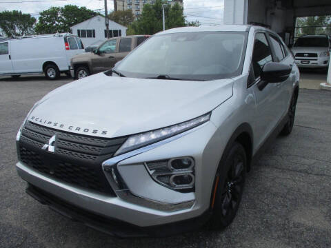 2023 Mitsubishi Eclipse Cross LE