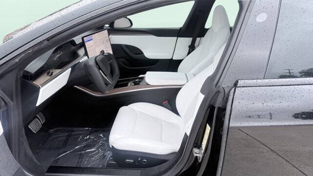 2023 Tesla Model S Standard Range