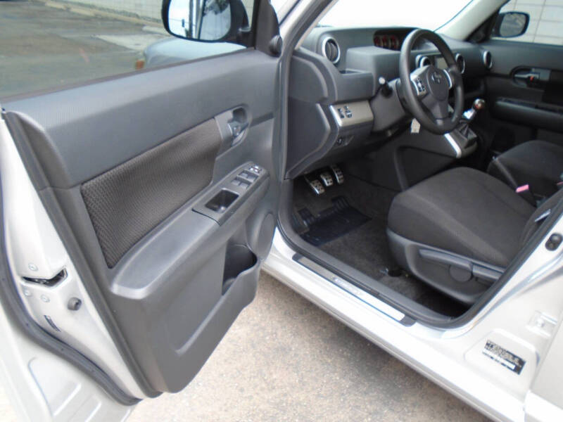 2009 Scion xB