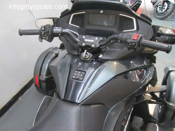 2021 Can-Am Spyder RT Limited Ed SE6