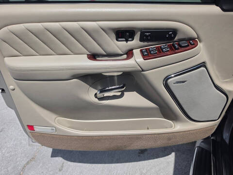2004 Cadillac Escalade ESV