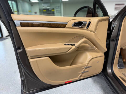 2012 Porsche Cayenne Tiptronic