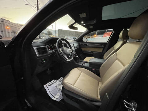 2020 Volkswagen Atlas Cross Sport V6 SE 4Motion