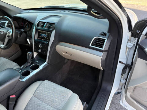 2012 Ford Explorer XLT