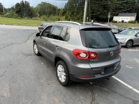 2009 Volkswagen Tiguan SE