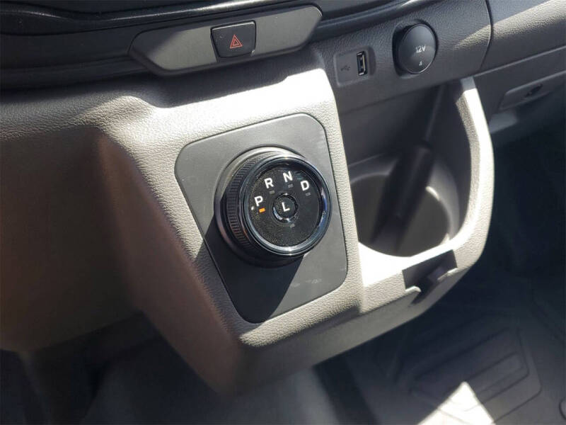 2025 Ford E-Transit 350