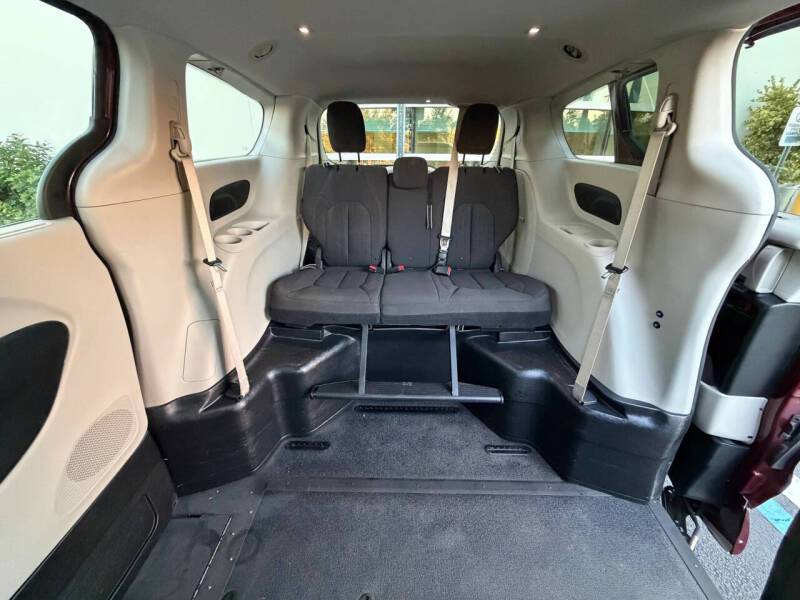 2019 Chrysler Pacifica Touring Plus