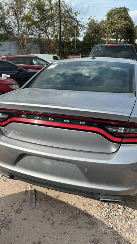 2017 Dodge Charger SE