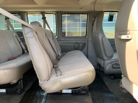2016 Chevrolet Express LT 3500