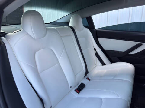 2020 Tesla Model 3 Long Range