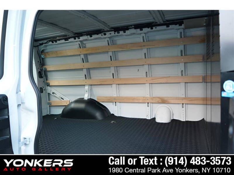 2024 Chevrolet Express 2500