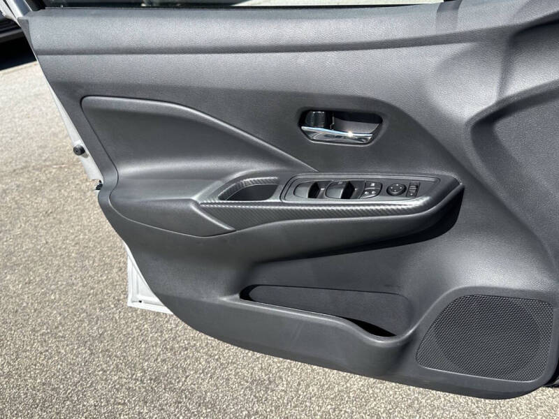 2025 Nissan Versa SV