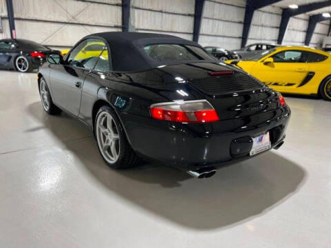 2004 Porsche 911 Carrera