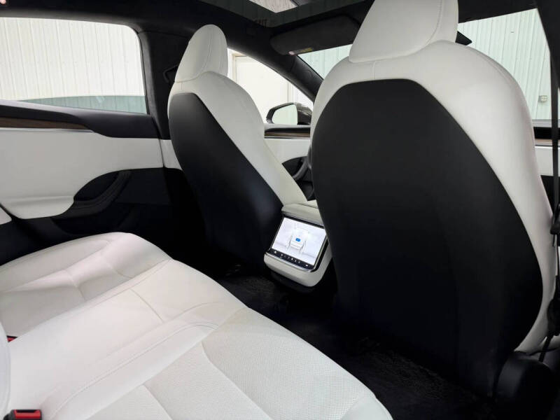 2023 Tesla Model S Standard Range