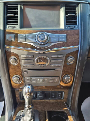 2016 Infiniti QX80