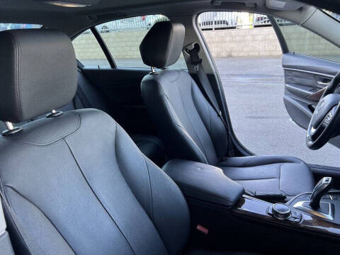 2014 BMW 3 Series 328i