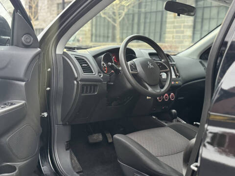 2018 Mitsubishi Outlander Sport ES