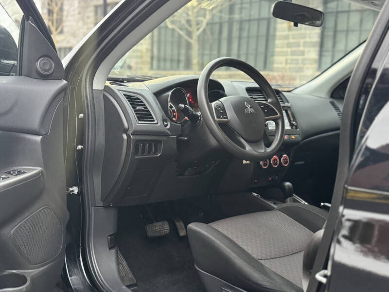 2018 Mitsubishi Outlander Sport ES