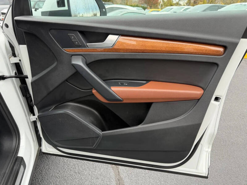 2022 Audi Q5 quattro S line Premium 45 TFSI